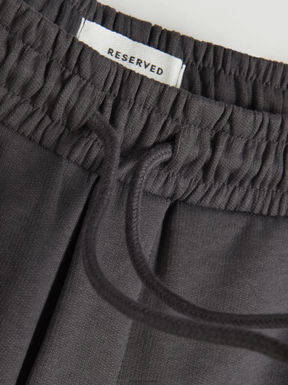 gri inchis Reserved bărbați îmbrăcăminte pantaloni scurți obișnuiți 648HZ1447