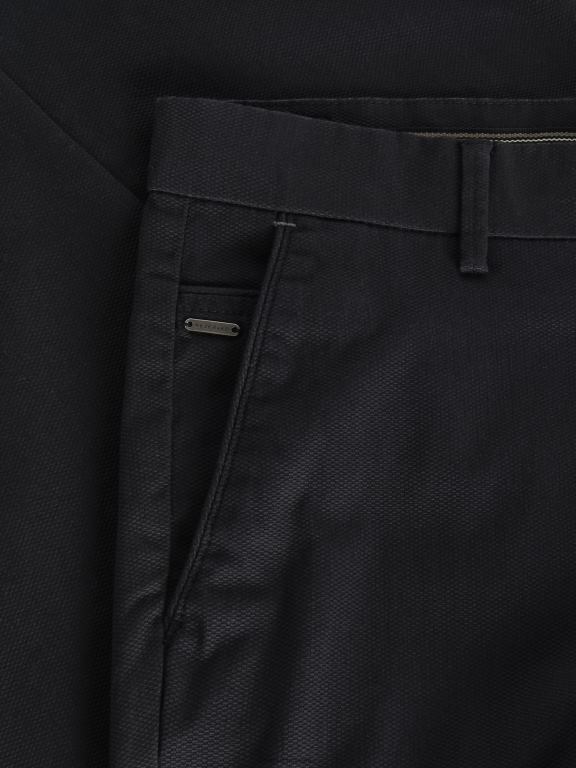 negru Reserved bărbați îmbrăcăminte pantaloni chino slim fit 648HZ1084