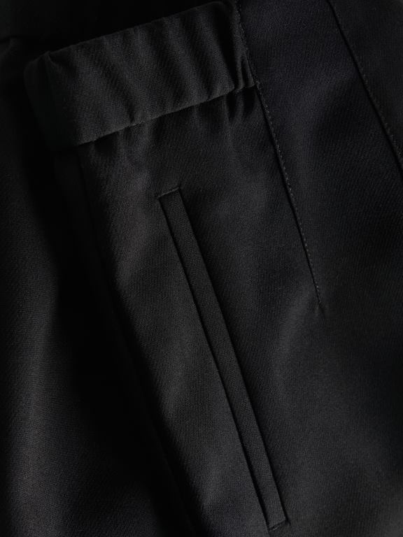 negru Reserved femei îmbrăcăminte pantaloni scurți simpli 648HZ585